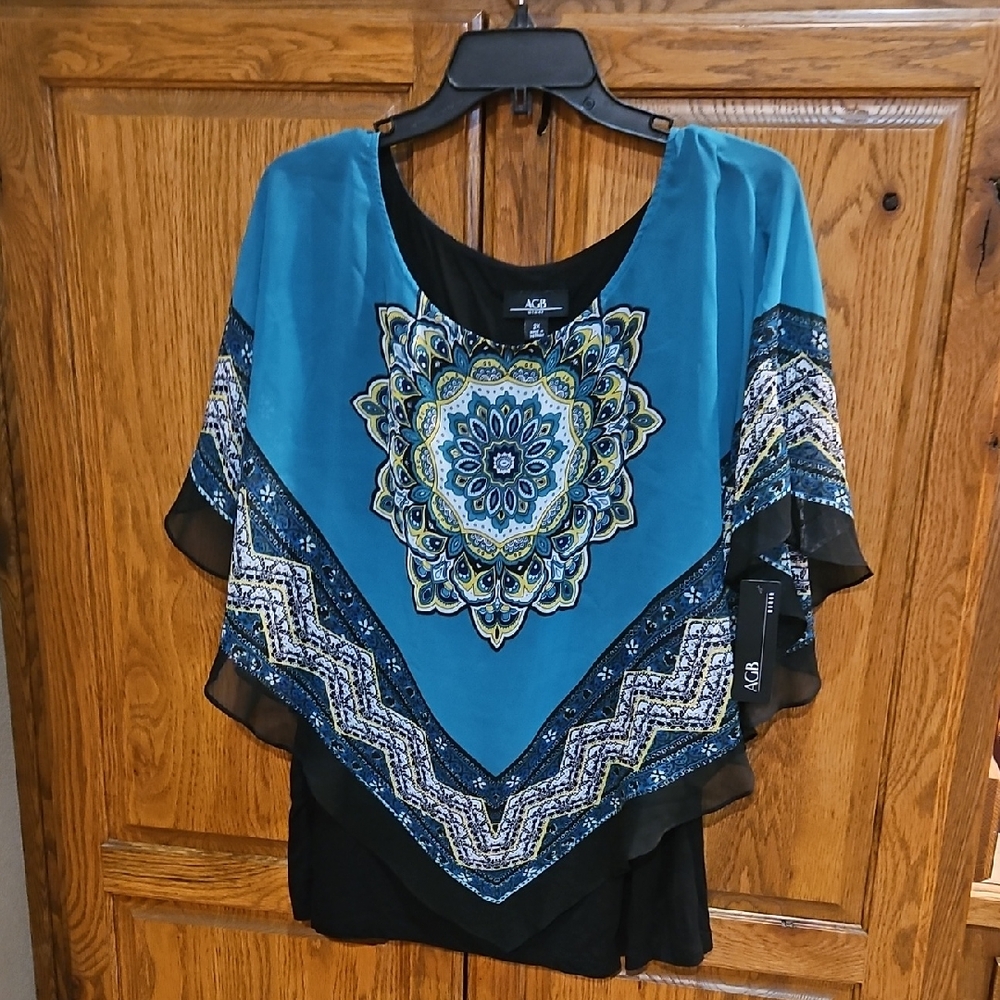 Green and Black Patterned Blouse